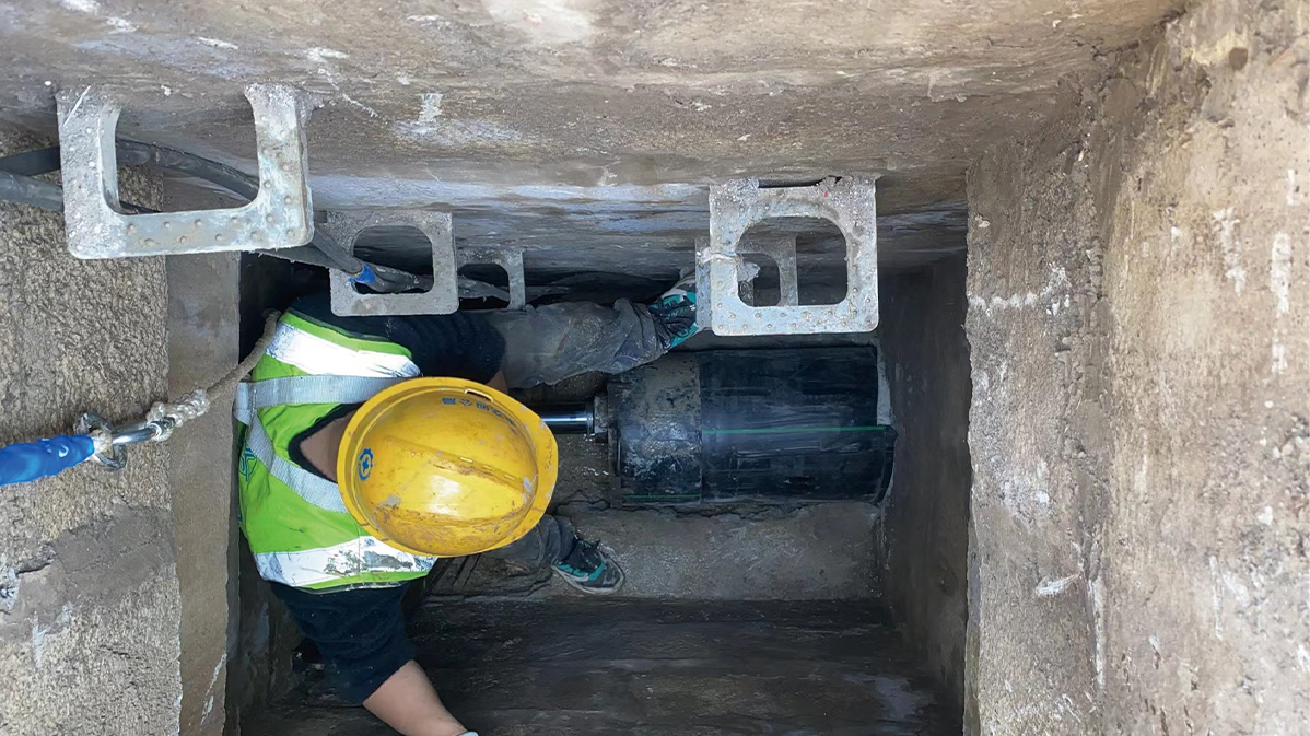 新城镇HDPE短管内衬法